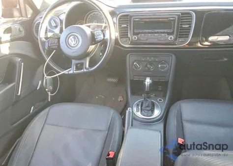 2014 Volkswagen Beetle z USA, uszkodzony, nr VIN 3VWJP7AT5EM610690